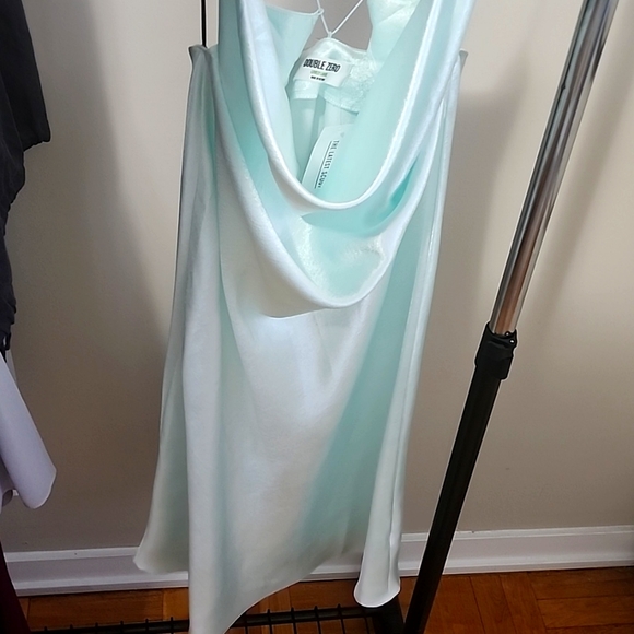 BNWT Double Zero Satin backless slip Dress - Picture 8 of 8